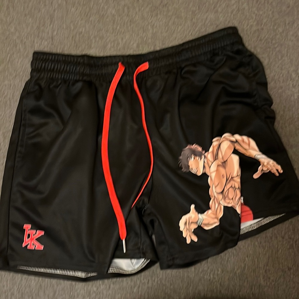 Invicta shorts